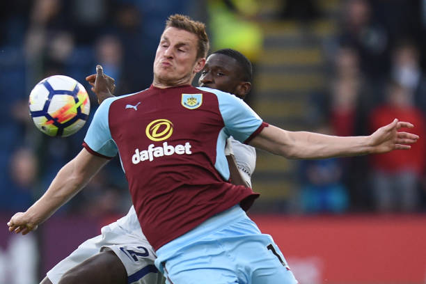 屡屡为球队 屡屡为球队